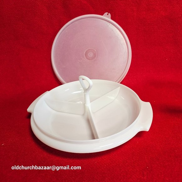 TUPPERWARE Suzette White Relish Dish Tray #608-11 With Lid - Picture 1 of 7